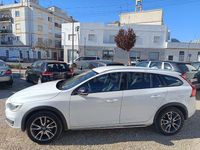 Usado Volvo V60 CC Summum 150 CV (110 kW) 2016 Blanco Familiar
