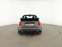 Usado Mini ONE 102 CV (75 kW) 2021 Gris Utilitario
