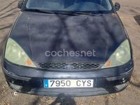 Usado Ford Focus Trend 100 CV (73 kW) 2004 Negro Berlina