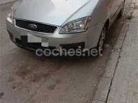Usado Ford C-MAX Trend 109 CV (80 kW) 2007 Gris / plata Monovolumen