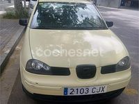 Usado Seat Arosa Stella 60 CV (44 kW) 2003 Amarillo Utilitario