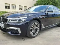 Usado BMW 740 320 CV (235 kW) 2017 Azul Berlina