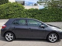 Usado Toyota Auris Active 90 CV (66 kW) 2010 Gris / plata Utilitario