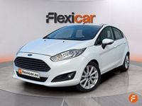 Usado Ford Fiesta Trend 100 CV (73 kW) 2016 Blanco
