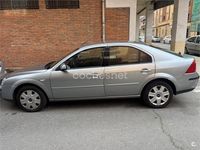 Usado Ford Mondeo Trend 115 CV (84 kW) 2005 Gris / plata Berlina