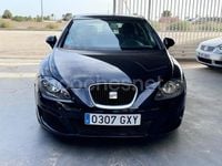 Usado Seat Leon Reference 125 CV (91 kW) 2010 Negro Berlina