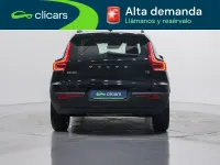 Usado Volvo XC40 Momentum 129 CV (94 kW) 2021 Negro SUV