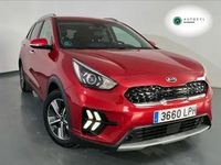 Usado Kia Niro 141 HP (103 kW) 2021 Vermelho SUV