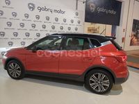 Usado Seat Arona Xperience 110 CV (80 kW) 2023 Rojo SUV