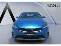 Usado Kia Ceed 136 CV (100 kW) 2025 Azul Utilitario