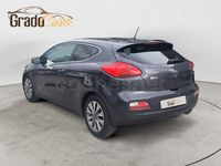 Usado Kia ProCeed GT-Line 136 CV (100 kW) 2016 Gris / plata Utilitario