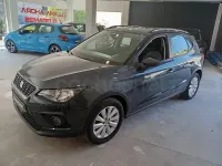 Usado Seat Arona Style 110 CV (80 kW) 2021 Gris / plata SUV