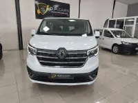 Usado Renault Trafic 150 CV (110 kW) 2025 Blanco Monovolumen