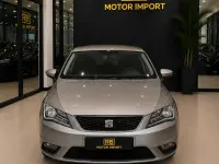 Usado Seat Toledo Style 105 CV (77 kW) 2015 Gris / plata Utilitario