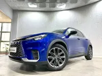 Usado Lexus LBX 136 CV (100 kW) 2024 Azul SUV