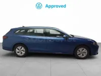 Usado VW Passat 150 CV (110 kW) 2025 Azul Familiar