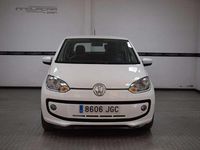 Usado VW up! Highline 60 CV (44 kW) 2015 Blanco Utilitario