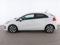 Usado Kia Rio 85 CV (62 kW) 2016 Blanco Berlina