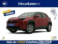 Usado Toyota Yaris Active 115 CV (84 kW) 2025 Rojo Utilitario