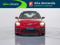 Usado VW Beetle Design 110 CV (80 kW) 2017 Rojo Utilitario