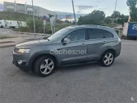 Usado Chevrolet Captiva LTZ 184 CV (135 kW) 2012 Gris / plata SUV