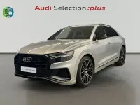 Usado Audi Q8 Ambiente 231 CV (169 kW) 2021 Plateado SUV