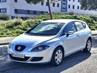 Usado Seat Leon 105 CV (77 kW) 2008 Gris Utilitario