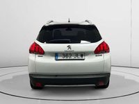 Usado Peugeot 2008 Allure 99 CV (72 kW) 2016 Blanco SUV