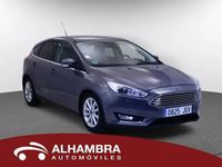 Begagnad Ford Focus Titanium 150 HK (110 kW) 2015 Beige Sedan