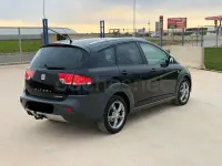 Usado Seat Altea 140 CV (102 kW) 2010 Negro Monovolumen
