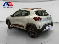Usado Dacia Spring Comfort Plus 33 kW (45 CV) 2022 Gris Utilitario