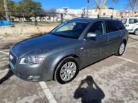 Usado Audi A4 Premium 143 CV (105 kW) 2006 Gris / plata Berlina