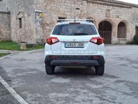 Usado Suzuki Vitara GLX 120 CV (88 kW) 2015 Blanco SUV