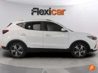 Usado MG ZS Comfort 106 CV (77 kW) 2025 Blanco SUV