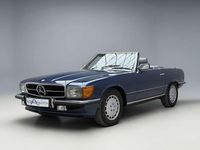 Usado Mercedes SL380 230 CV (169 kW) 1984 Azul Descapotable