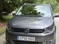 Usado VW Touran Advance 105 CV (77 kW) 2011 Gris / plata Monovolumen