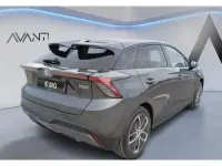 Begagnad MG MG4 EV Luxury 150 kW (204 HK) 2025 Grå Halvkombi