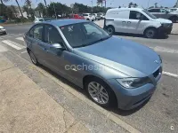 Usado BMW 318 143 CV (105 kW) 2006 Azul Berlina