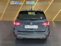 Usado Seat Arona FR 115 CV (84 kW) 2024 Gris / plata SUV