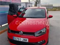 Usado VW Polo 75 CV (55 kW) 2016 Rojo Berlina