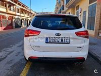 Usado Kia Ceed Sportswagon 136 CV (100 kW) 2015 Blanco Familiar