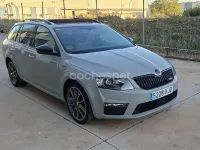 Usado Skoda Octavia RS 184 CV (135 kW) 2014 Gris / plata Familiar