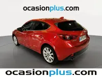 Usado Mazda 3 Luxury 120 CV (88 kW) 2015 Rojo Utilitario