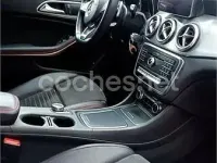 Käytetty Mercedes CLA200 Shooting Brake 136 HP (100 kW) 2019 Punainen Farmari