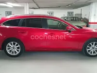 Usado Mazda 6 Style 150 CV (110 kW) 2017 Rojo Familiar