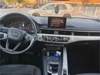 Usado Audi A4 150 CV (110 kW) 2019 Gris / plata Familiar