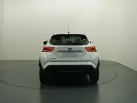 Usado Nissan Juke Acenta 114 CV (83 kW) 2022 Kori white (especial) monotono SUV