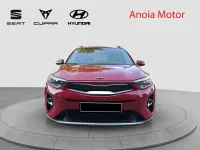 Usado Kia Stonic 120 CV (88 kW) 2018 Rojo SUV
