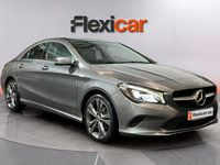 Usado Mercedes CLA200 156 CV (114 kW) 2017 Gris Berlina