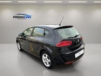 Usado Seat Leon Copa 105 CV (77 kW) 2012 Negro Berlina